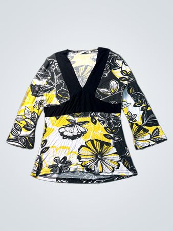 POCCY'S MADRID Floral Print V-Neck Top