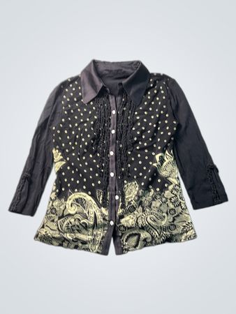Damenbluse mit schwarz-weißem Tupfen- und Paisley-Muster und Knopfleiste