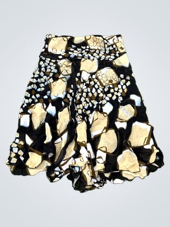 Rock mit abstraktem Print