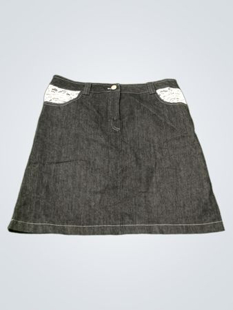 Dunkler Denim-Rock mit Spitzen-Taschen