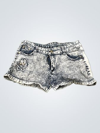 Washed Denim-Shorts mit Applikation