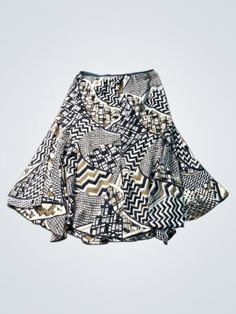Rock mit geometrischem Muster