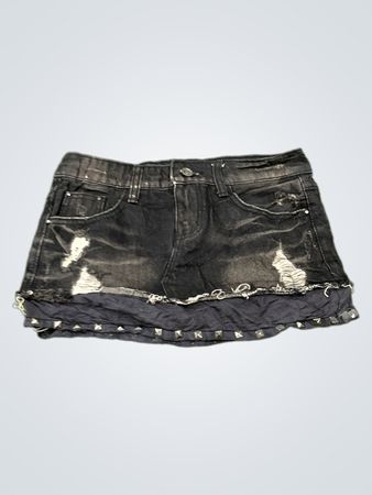 SKY JEANS FASHION Schwarzer abgenutzter Jeans-Minirock mit Nieten