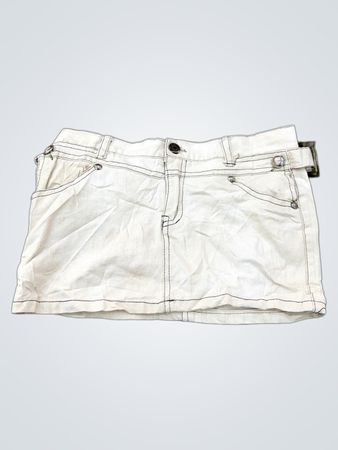 Weißer Denim-Minirock mit Gürtel