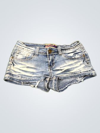 Wallflower-Jeansshorts