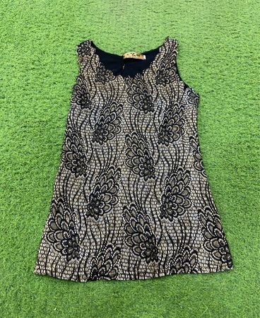 AL ZAIN Women's Schwarzes ärmelloses Top mit Spitze-Overlay