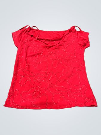 Rotes T-Shirt mit Glitzer-Muster