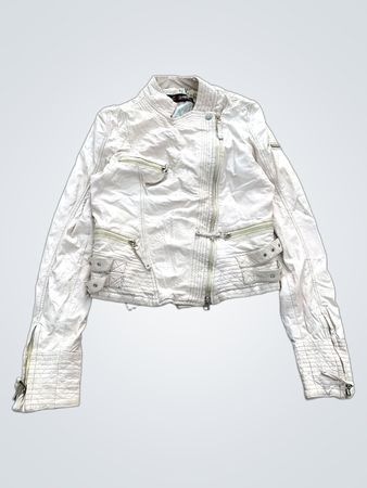 Unmarkierte kurze Moto-Jacke