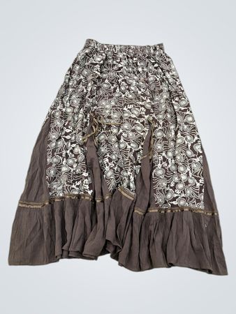 Brauner Maxirock mit Blumenmuster