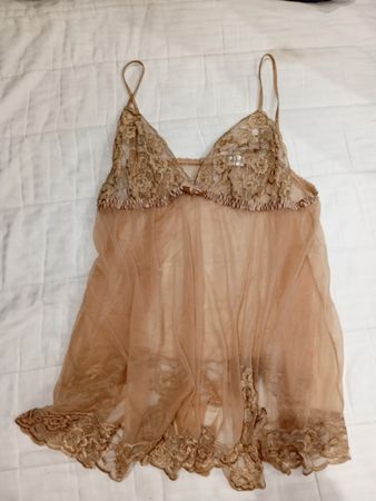 Durchsichtige Spitzen-Chemise