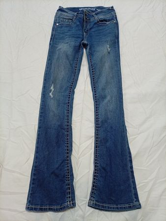 Jean évasé ajusté Wallflower