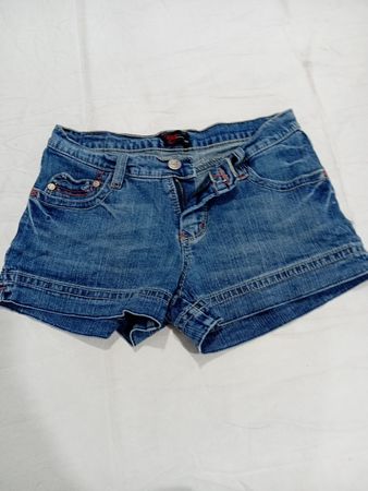 Shorts in denim senza marchio