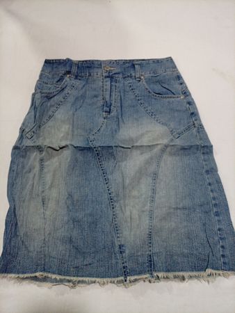 Gloria Vanderbilt Denim Skirt