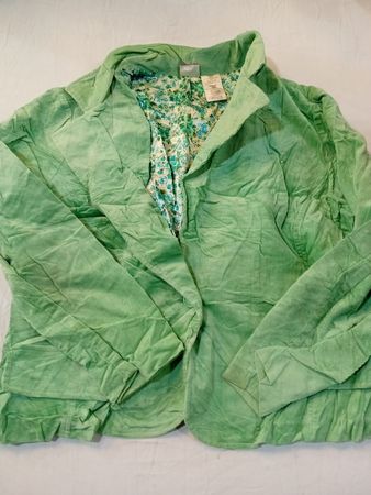 Grüne Cordjacke