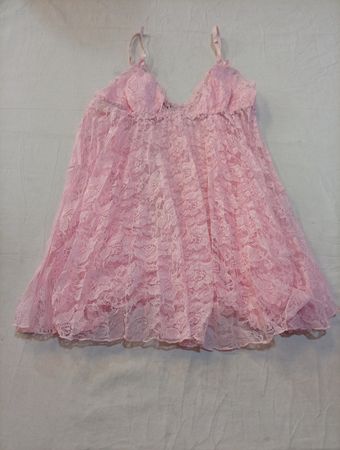 Rosa Spitzenchemise