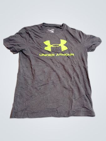 アンダーアーマー Tシャツ