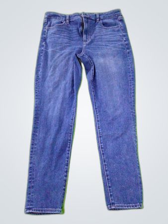 American Eagle Straight Leg Jeans