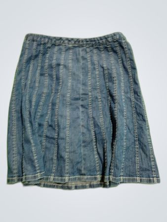 Falda Mini de Mezclilla GAP