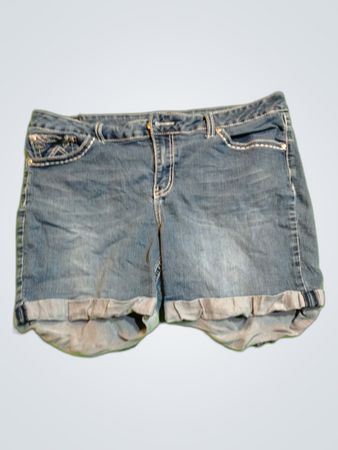 Love X Indie Denim-Shorts
