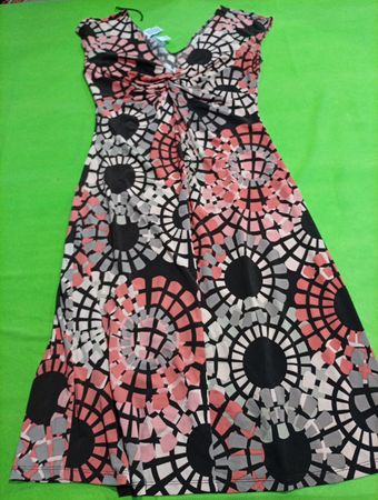 Lady Hathaway Printed V-Neck Midi Dress