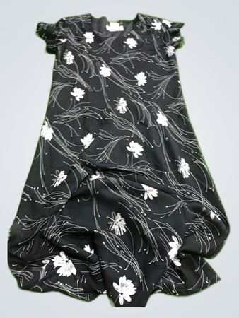 Jessica Howard Black Floral Midi Dress