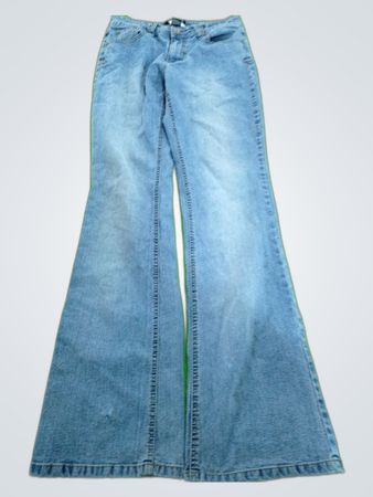 FLARE JEANS