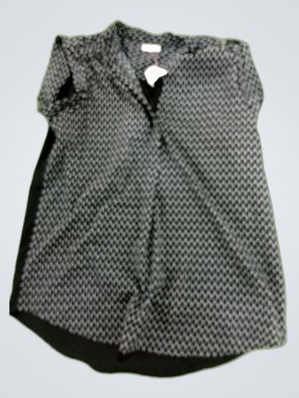 ASTR Printed Sleeveless Blouse