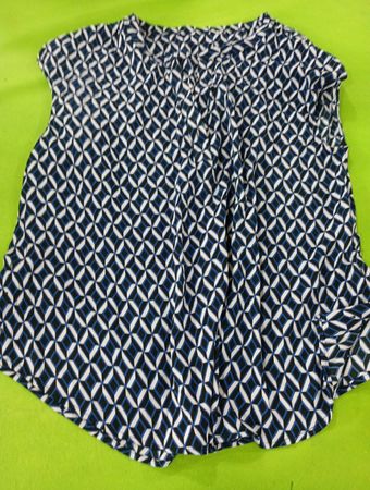 Unbranded Geometric Print Sleeveless Blouse