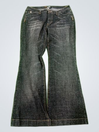 Rock & Republic Flare Jeans