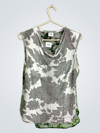 cabi Floral Print Sleeveless Blouse