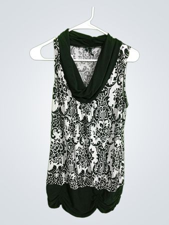 Black and White Floral Sleeveless Top
