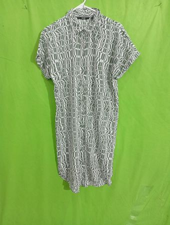 Vero Moda Geometric Print Short-Sleeve Button-Up Shirt