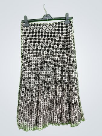 Black and White Houndstooth Skirt