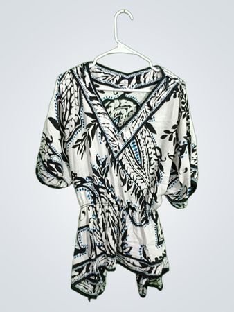White House Black Market Floral Blouse