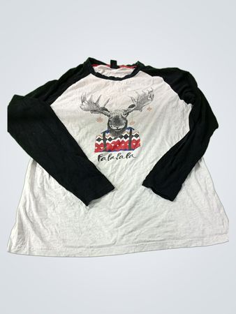 Long Sleeve Graphic T-Shirt with Moose Design