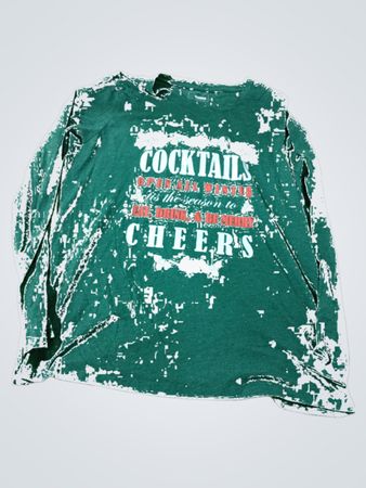Green Long Sleeve T-Shirt with Holiday Graphic