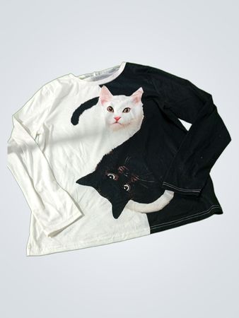 Black and White Cat Graphic T-Shirt