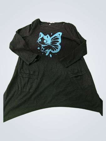 Black Graphic Long Sleeve Tunic Top
