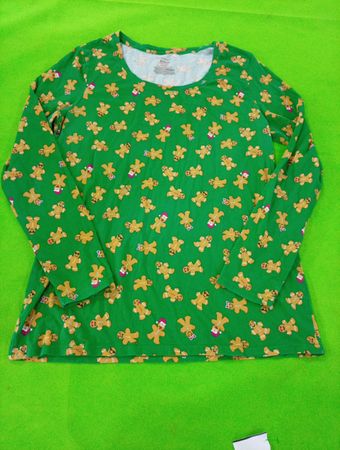 No Boundaries Gingerbread Print Long Sleeve Shirt