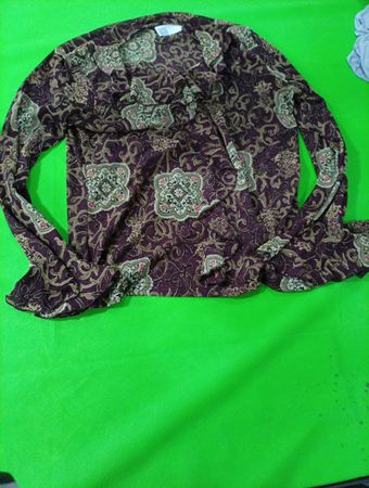 Blouse with Floral Pattern