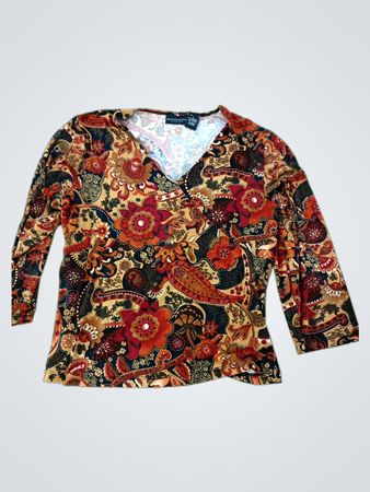 Goodclothes Classics Paisley Print V-Neck Top