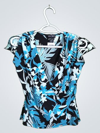 BCBG Paris Women's Blue Floral Print V-Neck Cap Sleeve Top