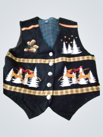 Karen Scott Women's Black Christmas Vest with Deer and Trees