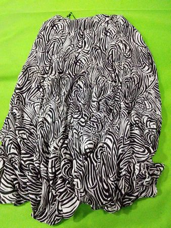 JONES NEW YORK COLLECTION Black and White Zebra Print Skirt