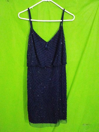 Adrianna Papell Marineblaue Perlenbestickte Flapperkleid