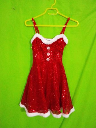 No Boundaries Rotes Paillettenkleid