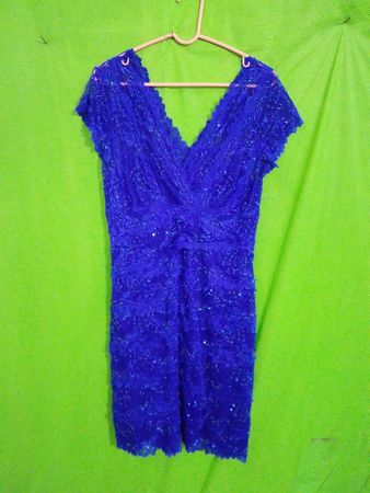 Le Château Blau Spitzenkleid