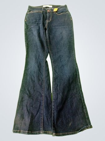 Levi Strauss & Co. Signature Mid Rise Bootcut Jeans