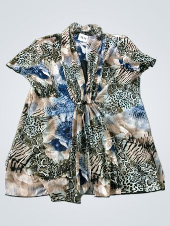 Printed Pleated Top with Tie