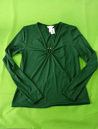 Green V-neck Long Sleeve Top with Ring Detail